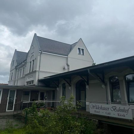 Historisches Hotel Wildeshauser Bahnhof Вильдесхаузен Экстерьер фото